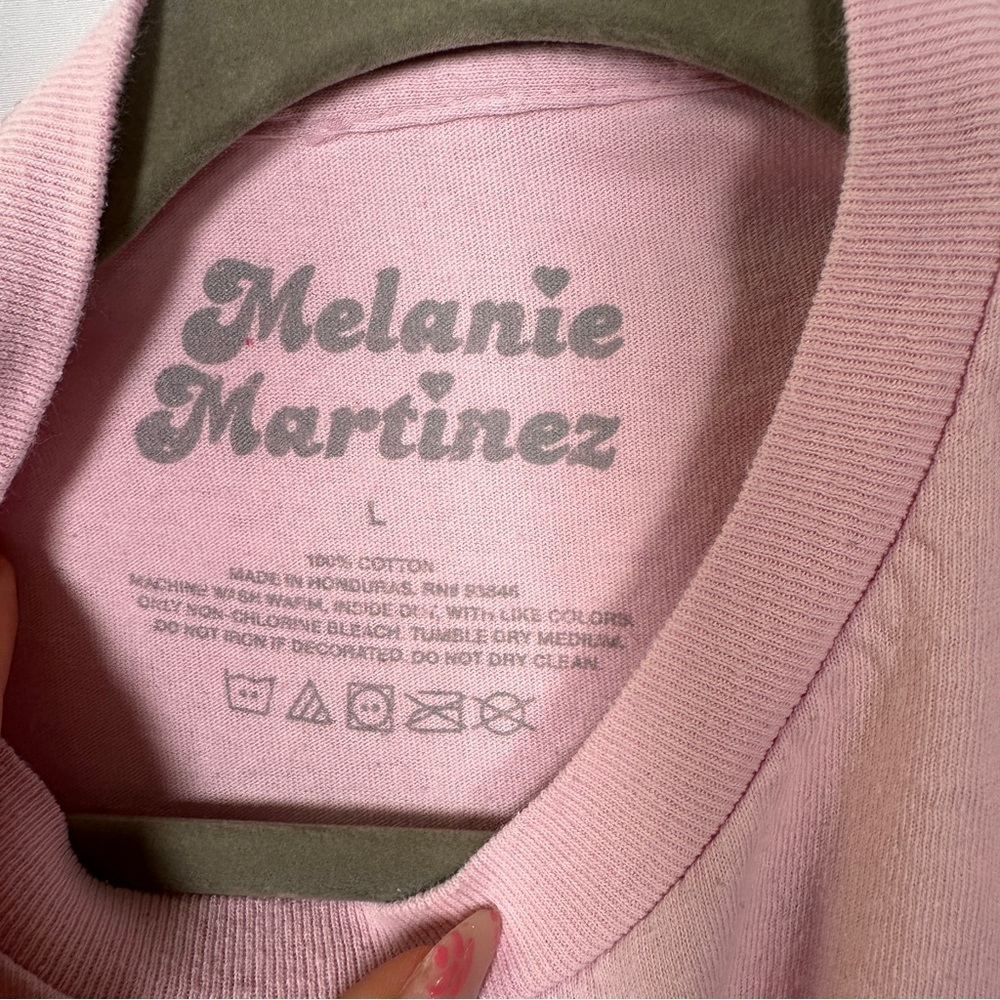 Melanie Martinez Graphic Tee Cotton Band Tour Merch Pink Floral Shirt L - Picture 6 of 6